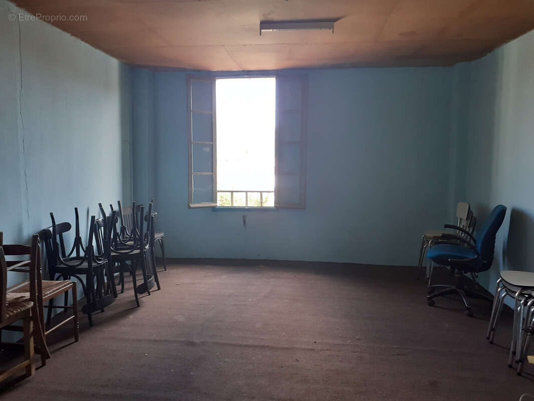 Appartement à COUIZA