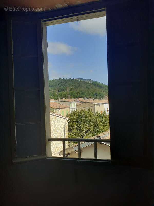 Appartement à COUIZA