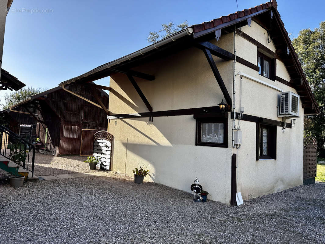 Maison à FONTAINE-LES-LUXEUIL