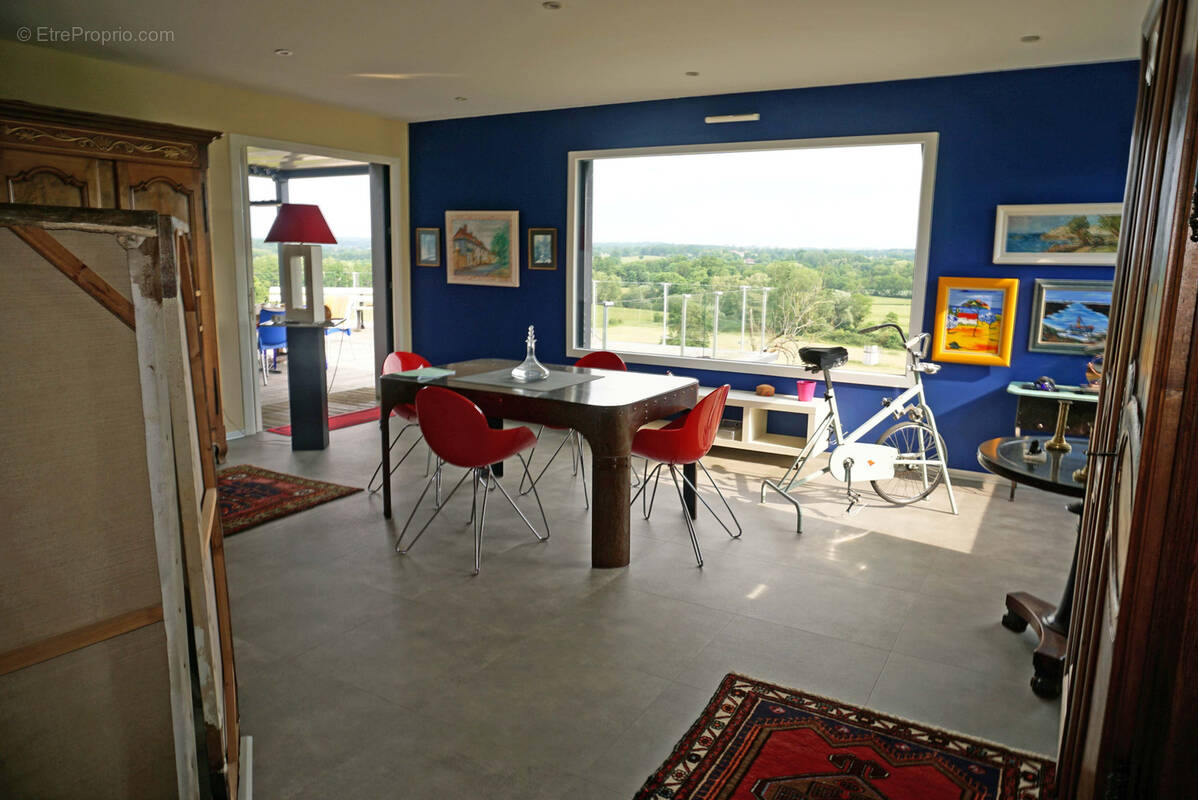 Maison à PARAY-LE-MONIAL