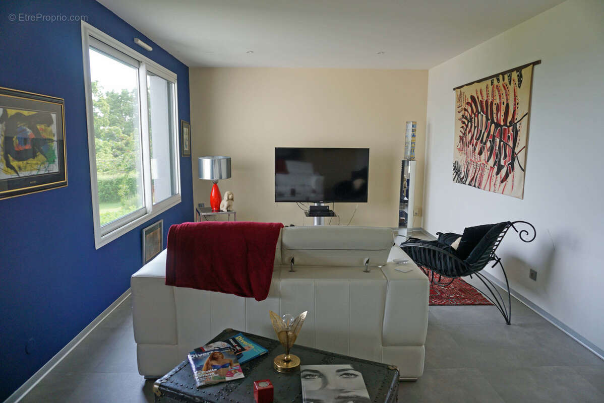 Maison à PARAY-LE-MONIAL