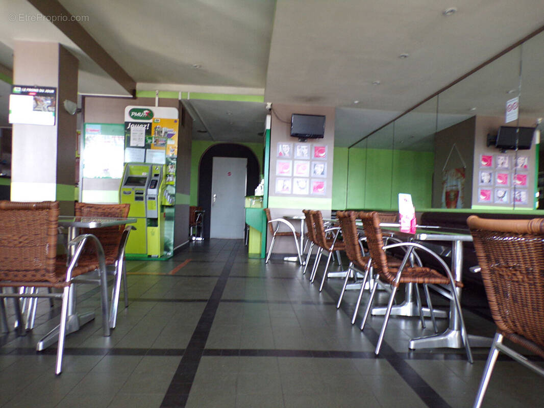 Commerce à PONT-D&#039;AIN