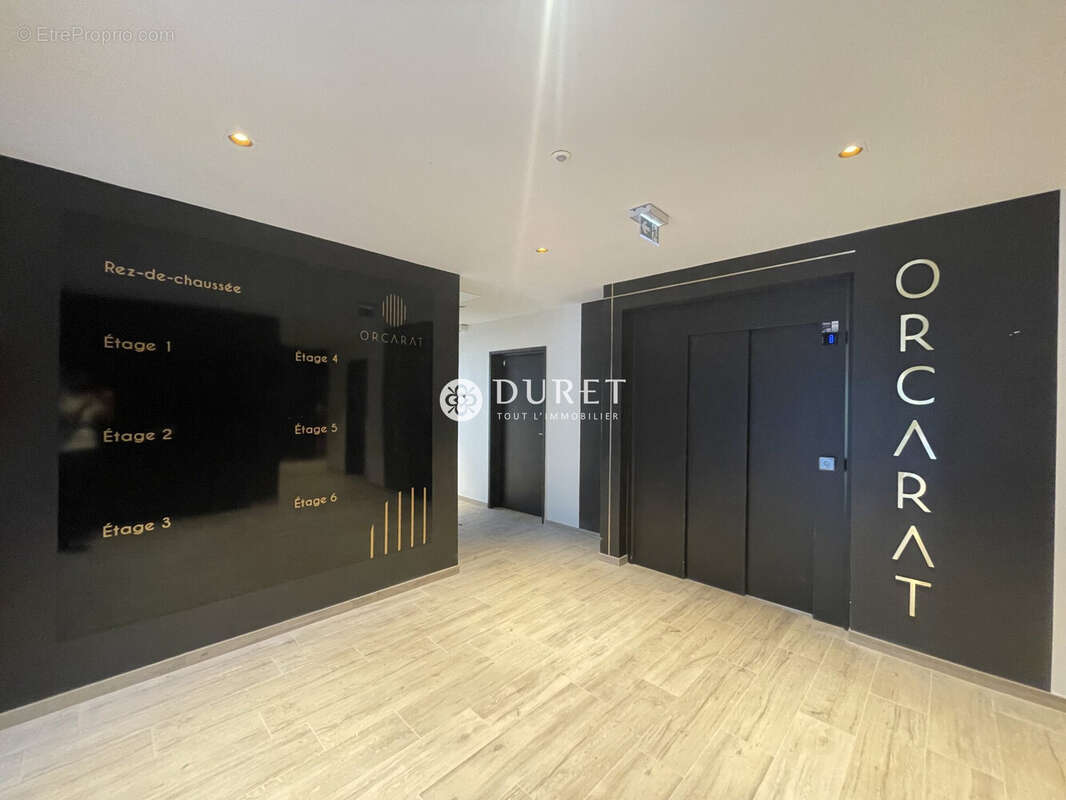 Commerce à LA ROCHE-SUR-YON