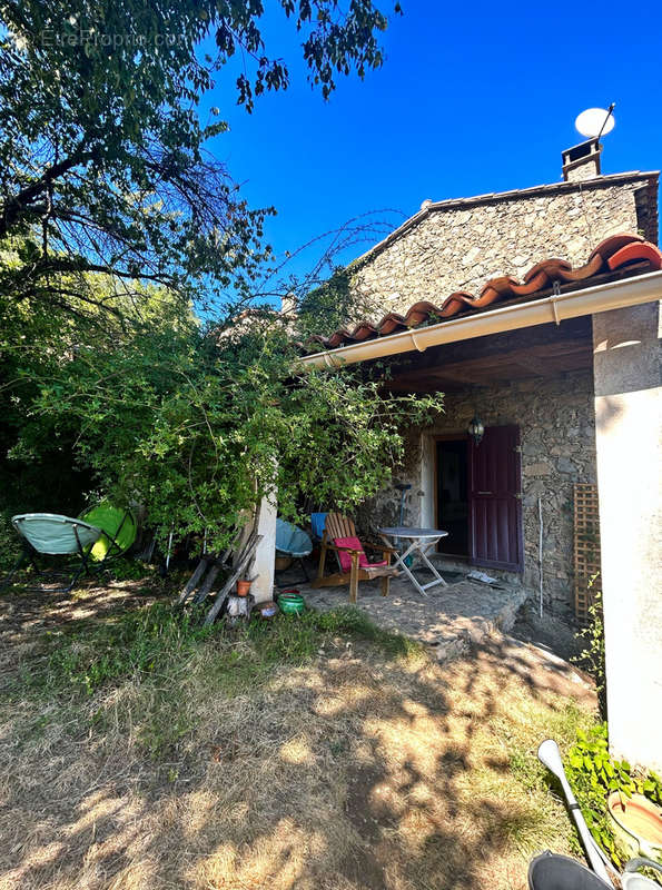 Maison à SAINT-BRESSON