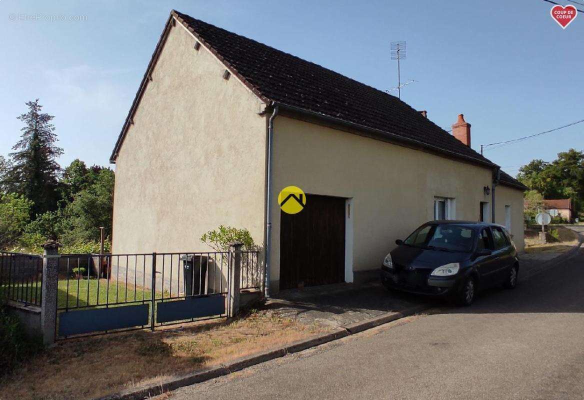 Maison à BOURBON-L&#039;ARCHAMBAULT