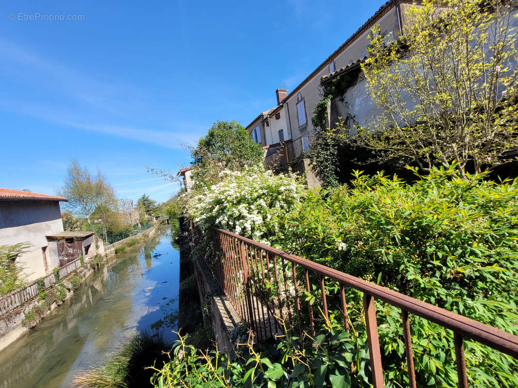 Appartement à RISCLE