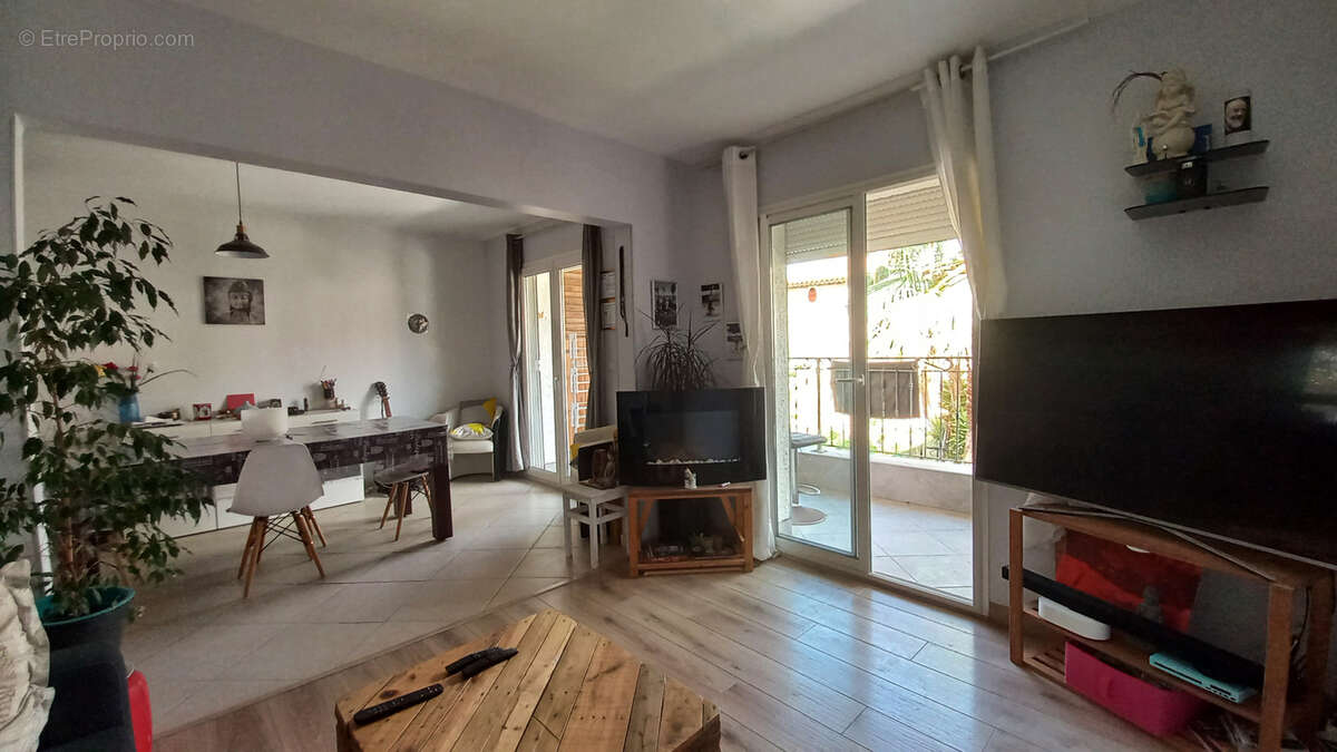 Appartement à FLEURY