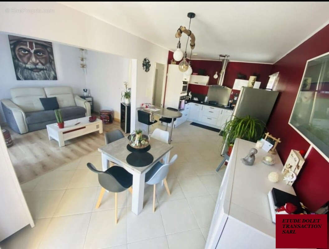 Appartement à FLEURY