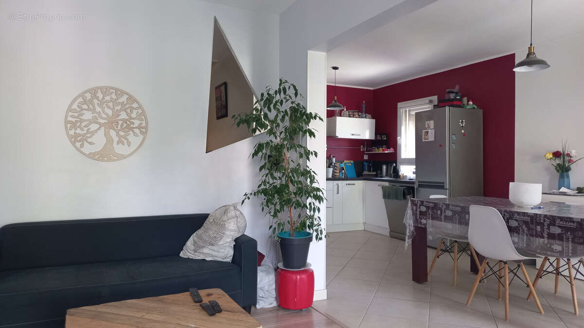 Appartement à FLEURY