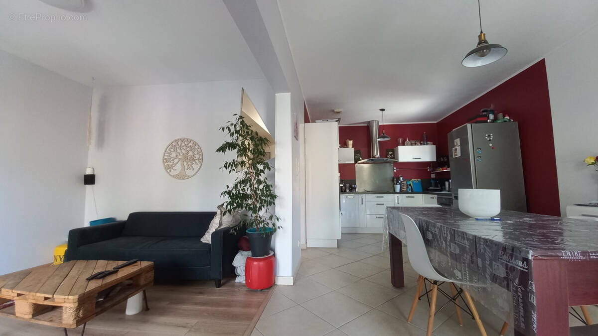 Appartement à FLEURY