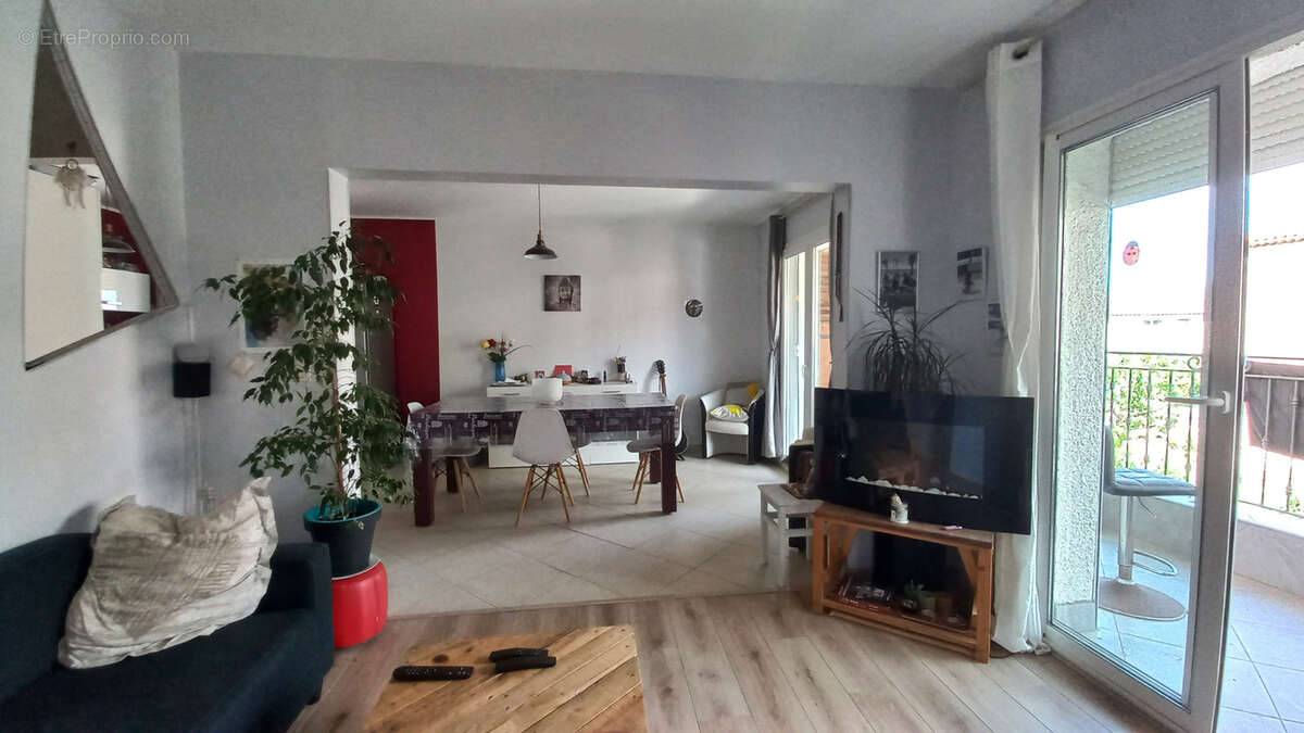 Appartement à FLEURY