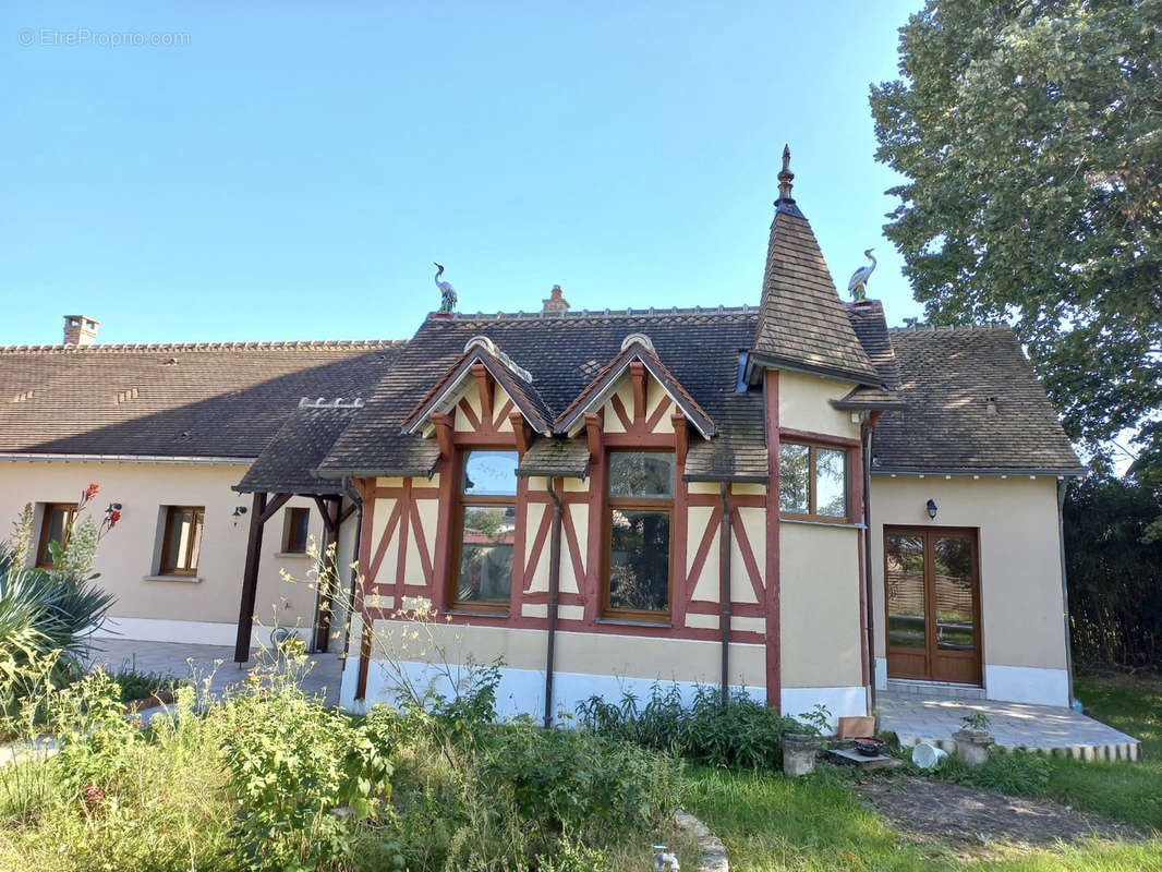 Maison à MALICORNE-SUR-SARTHE