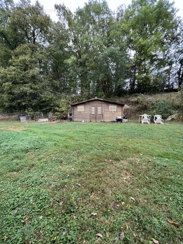 Maison à SAINT-JULIEN-DE-VOUVANTES