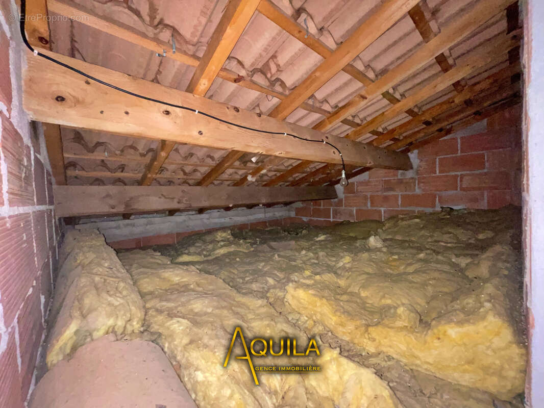 Maison à NISSAN-LEZ-ENSERUNE