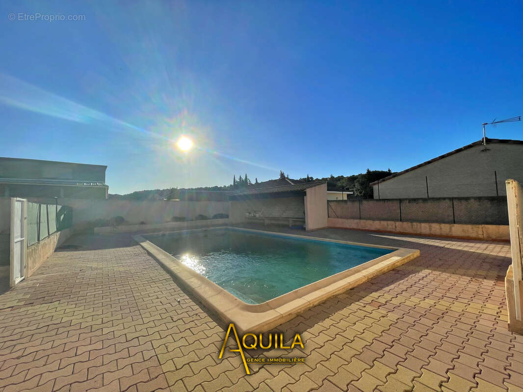 Maison à NISSAN-LEZ-ENSERUNE