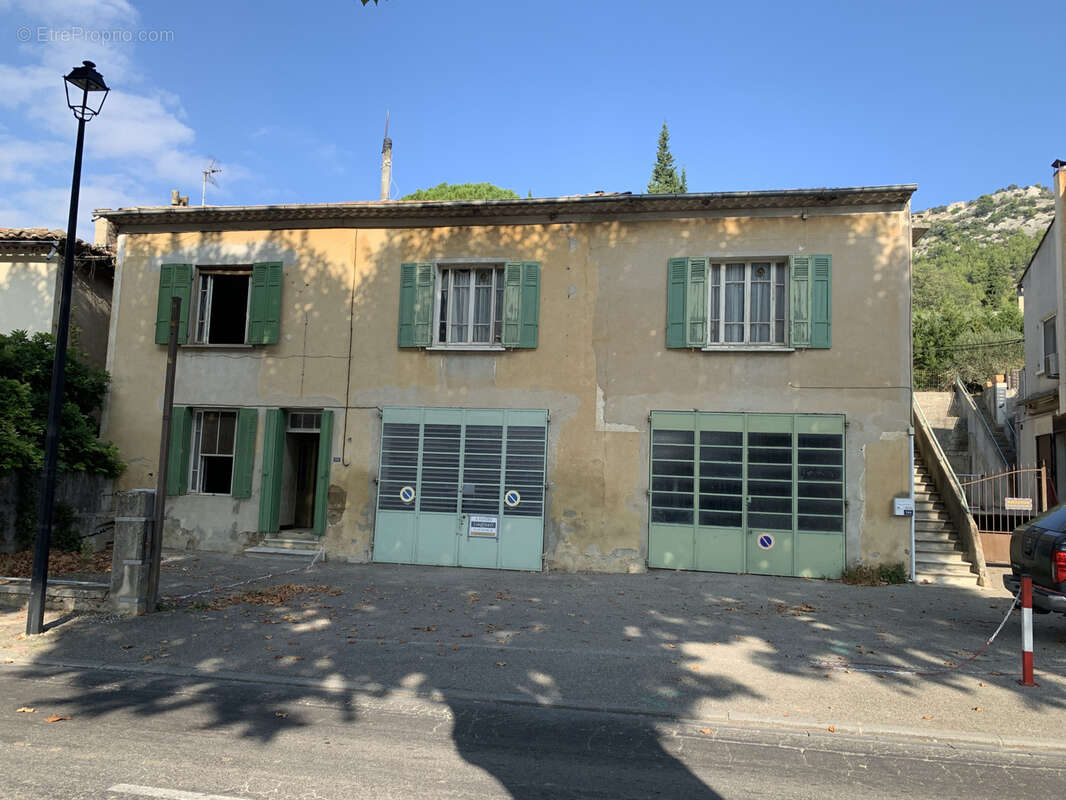 Maison à BEAUMES-DE-VENISE