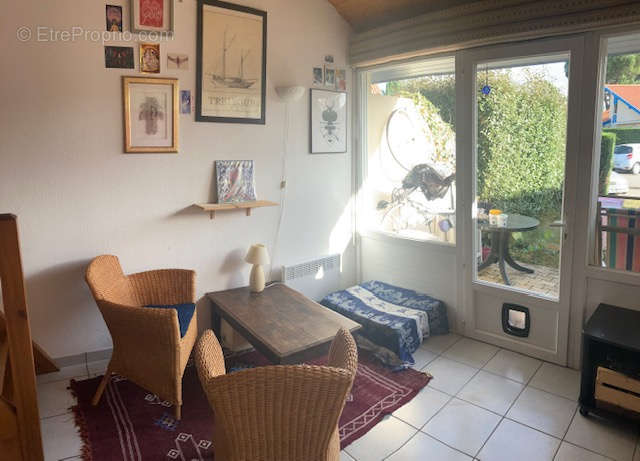 Appartement à SAINT-JULIEN-EN-BORN