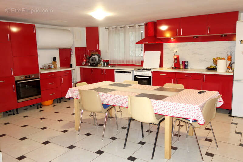 Maison à VIELS-MAISONS