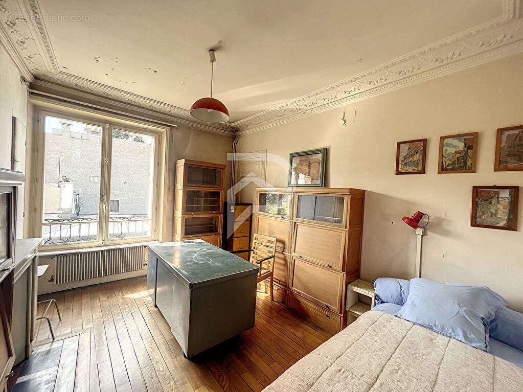 Appartement a vendre  - 5 pièce(s) - 115 m2 - Surfyn