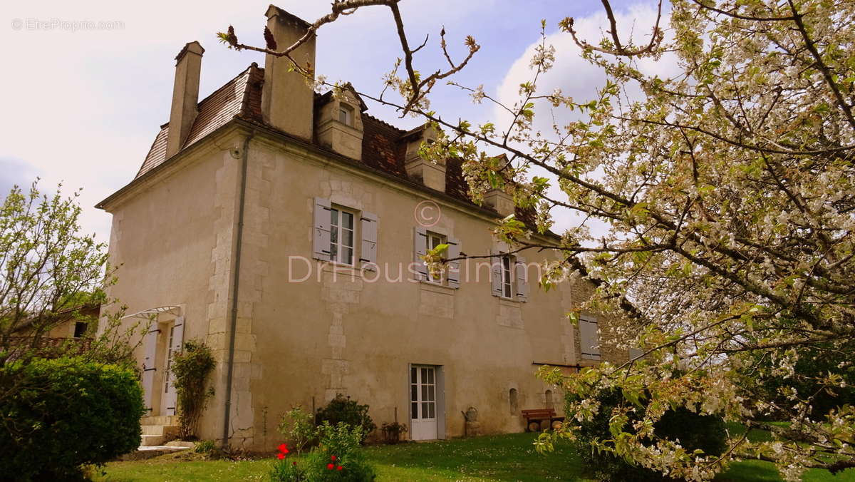 Maison à VILLAMBLARD