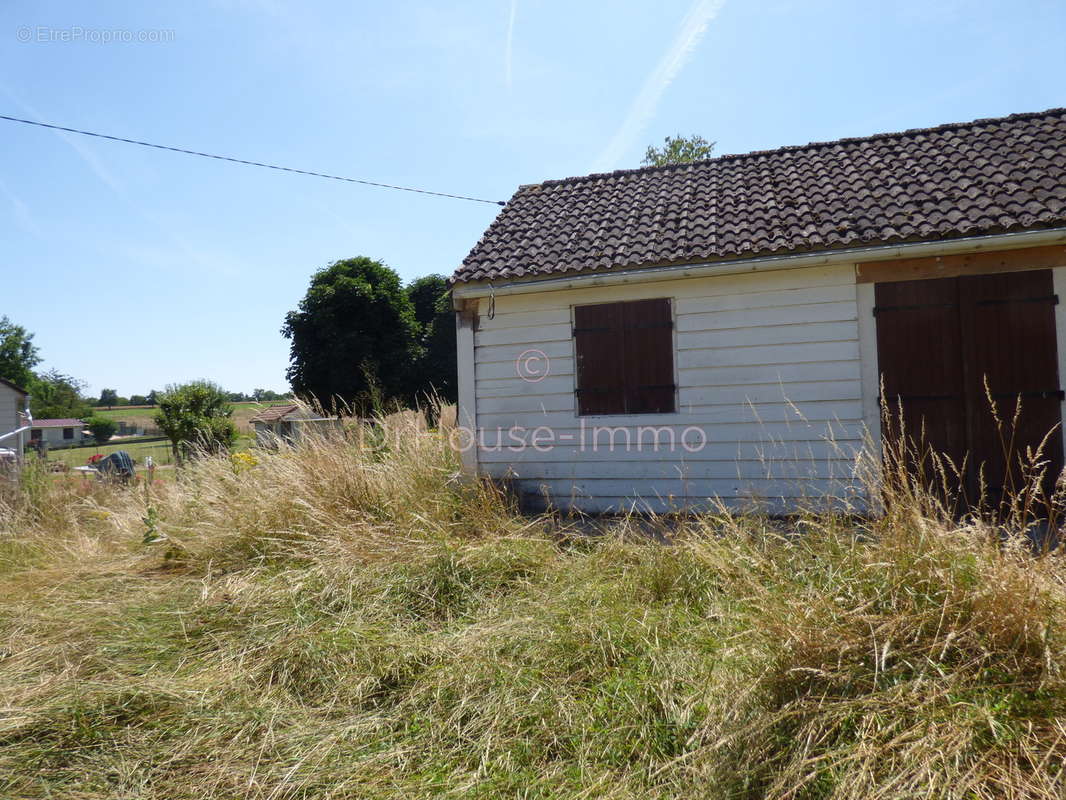 Maison à LE GAULT-SOIGNY