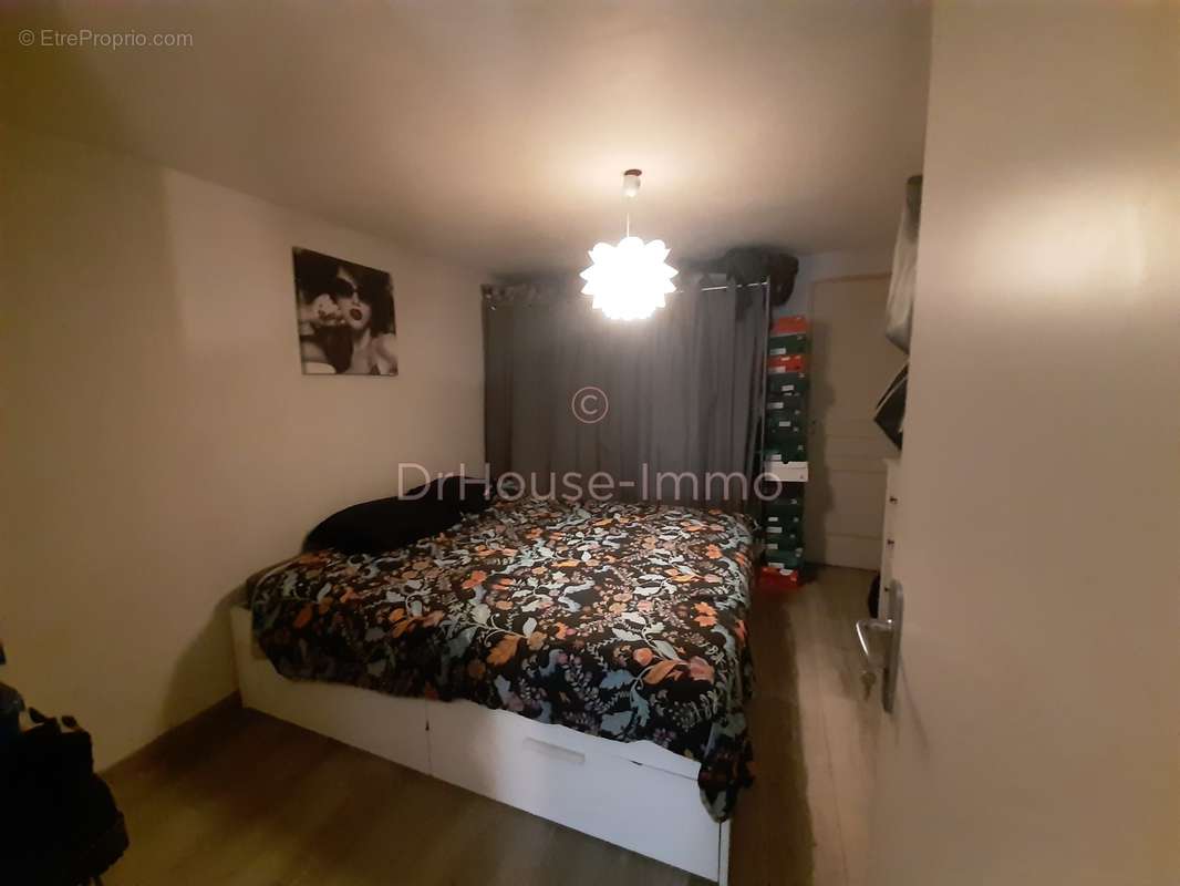 Appartement à MARSEILLE-16E