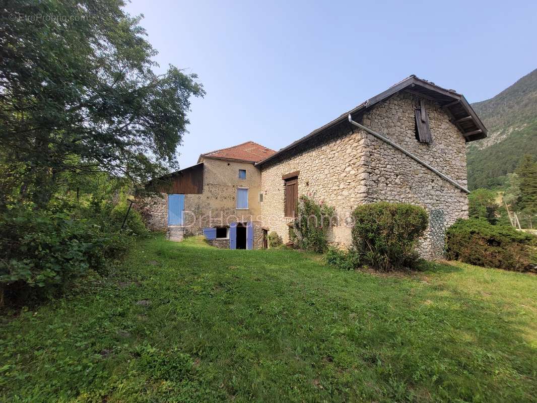 Maison à SAINT-AGNAN-EN-VERCORS