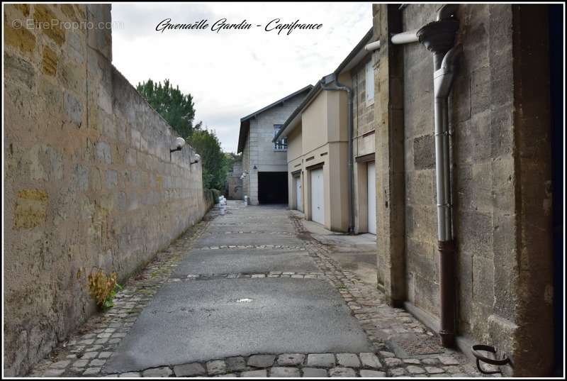 Parking à BORDEAUX