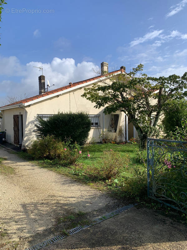 Maison à CARIGNAN-DE-BORDEAUX