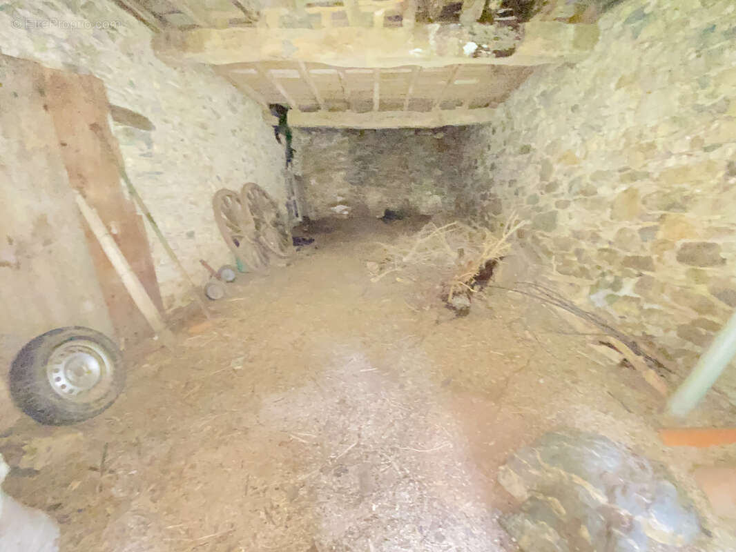 Maison à SAINT-POLYCARPE