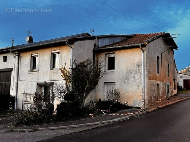 Maison à VALHEY