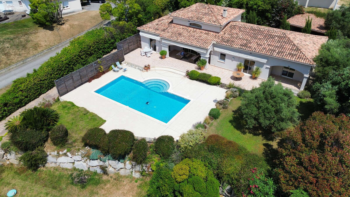 Maison à BASTELICACCIA