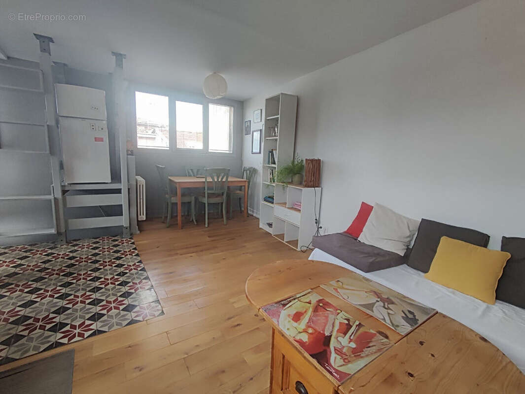 Appartement à ROMANS-SUR-ISERE