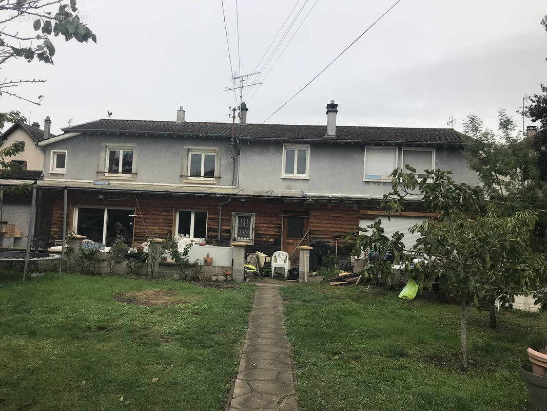 Maison à LES MUREAUX