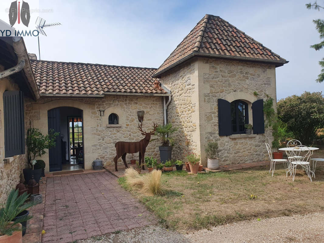 Maison à GORNAC