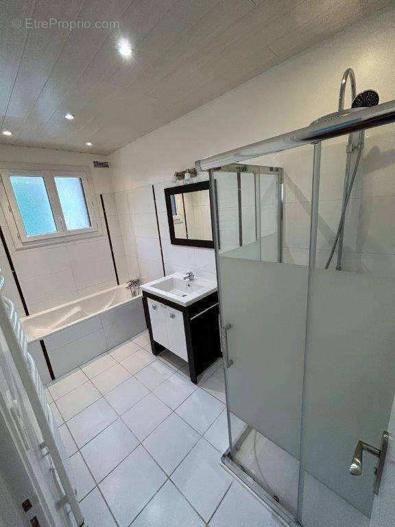 Appartement à EPERNON