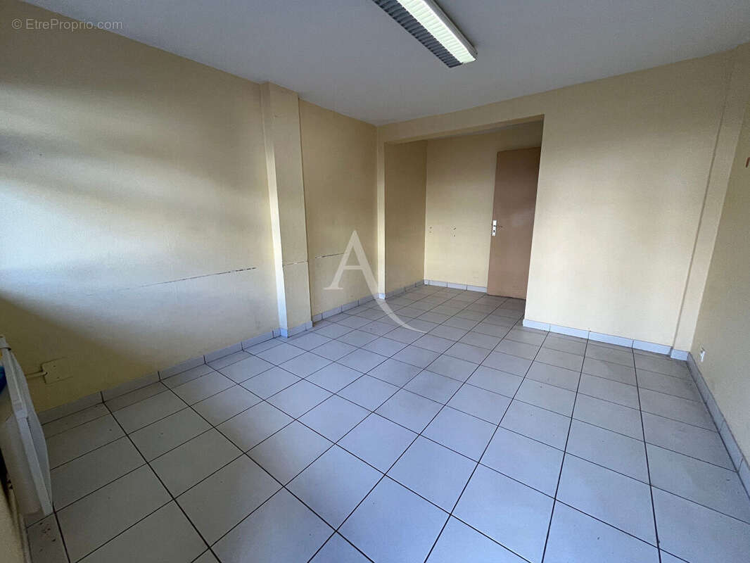 Commerce à FRONTIGNAN