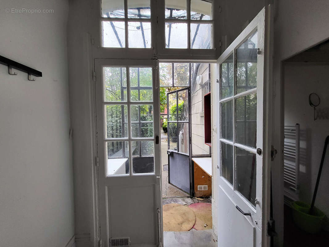 Appartement à PARIS-14E