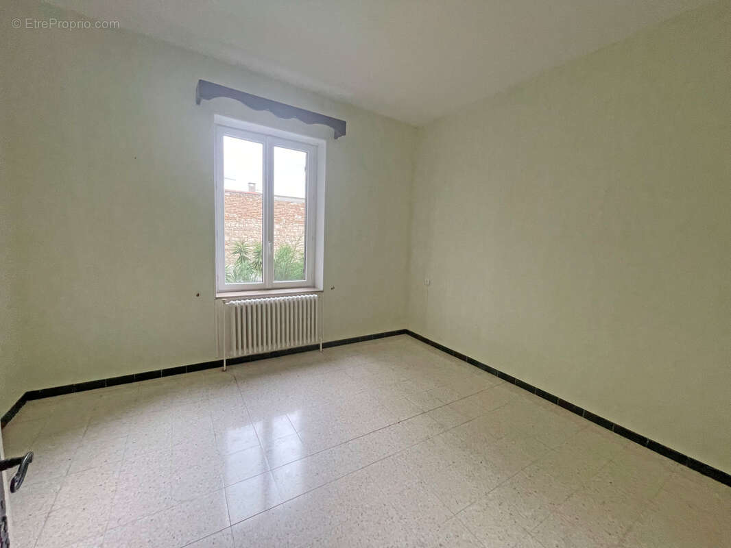 Maison à SAINT-GILLES