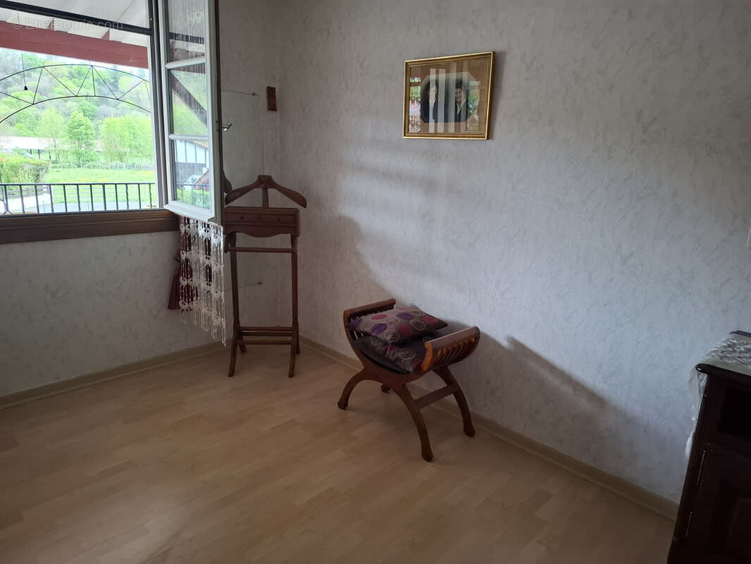 Maison à SAINT-JEAN-LE-VIEUX