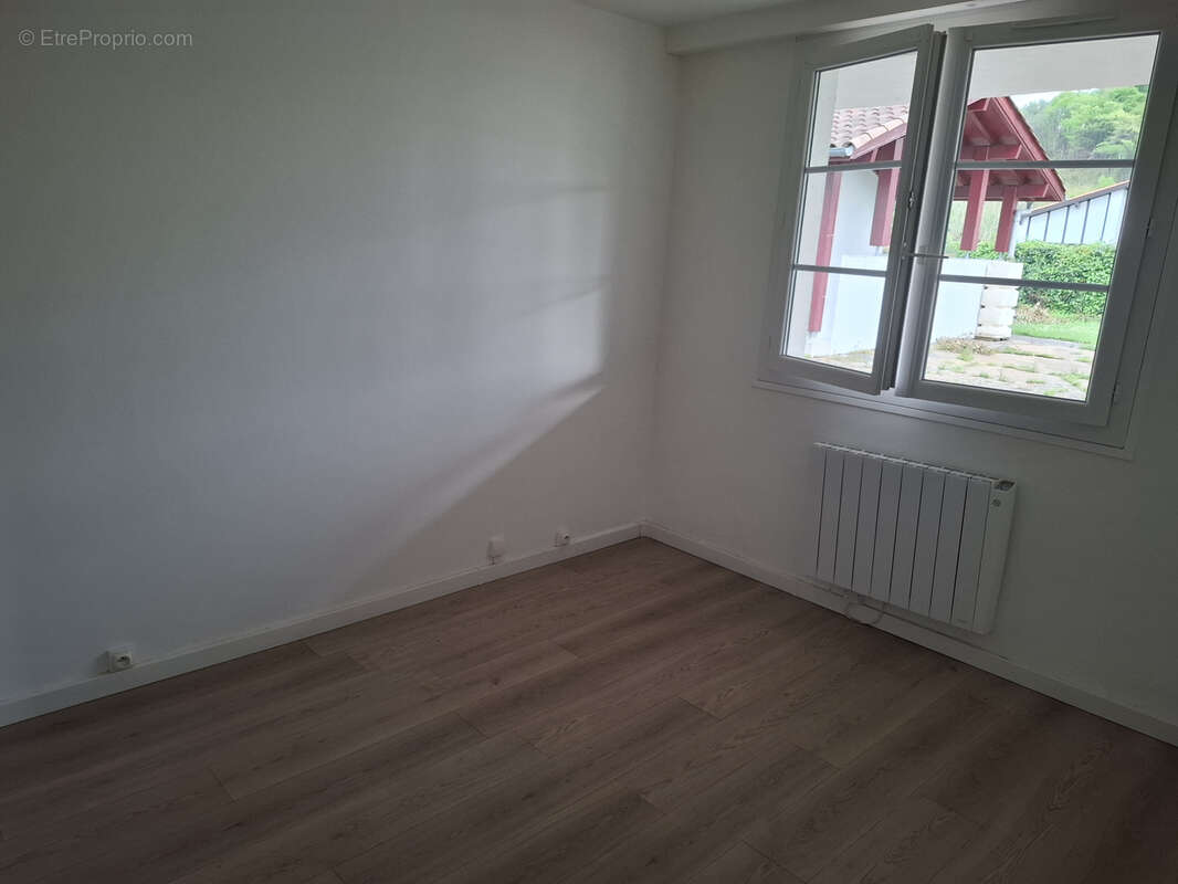 Maison à SAINT-JEAN-LE-VIEUX