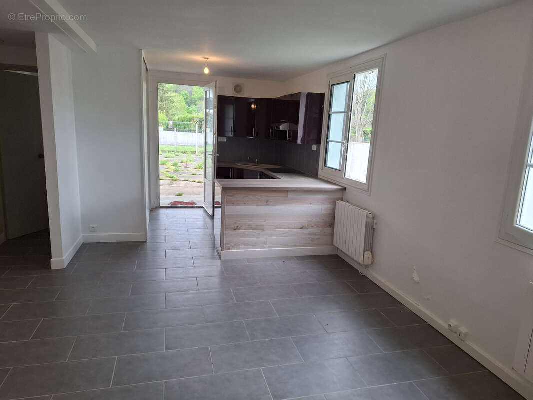 Maison à SAINT-JEAN-LE-VIEUX