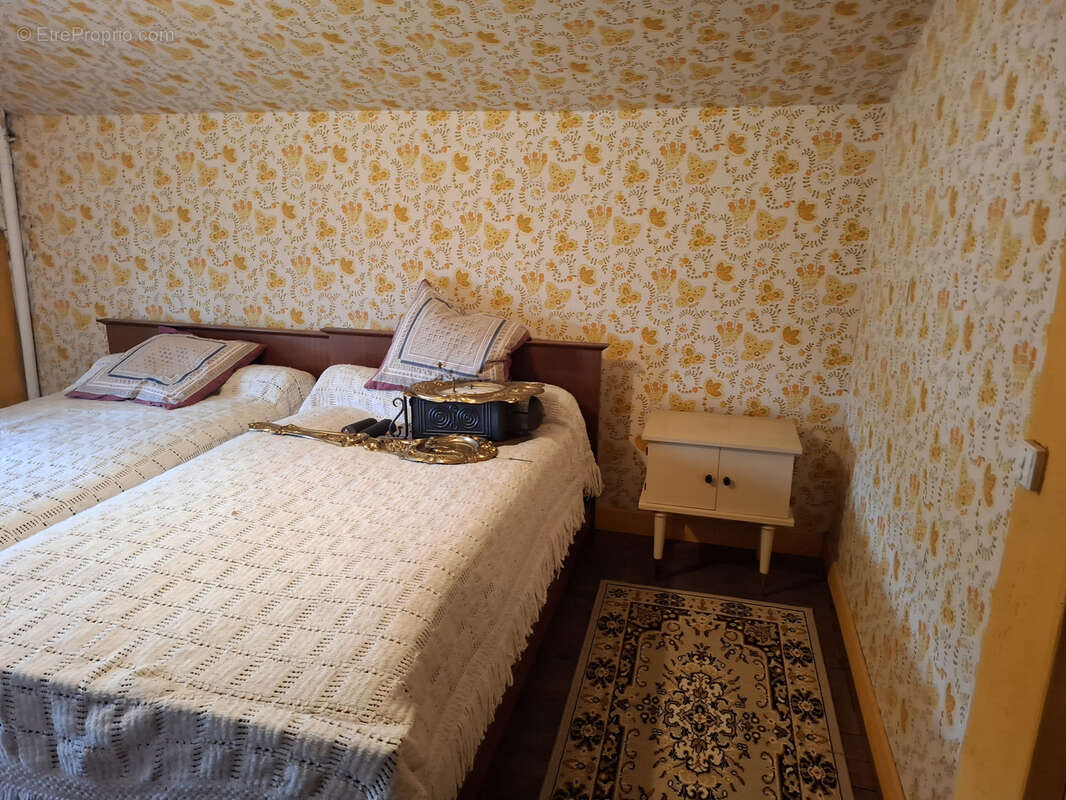 Maison à SAINT-JEAN-LE-VIEUX