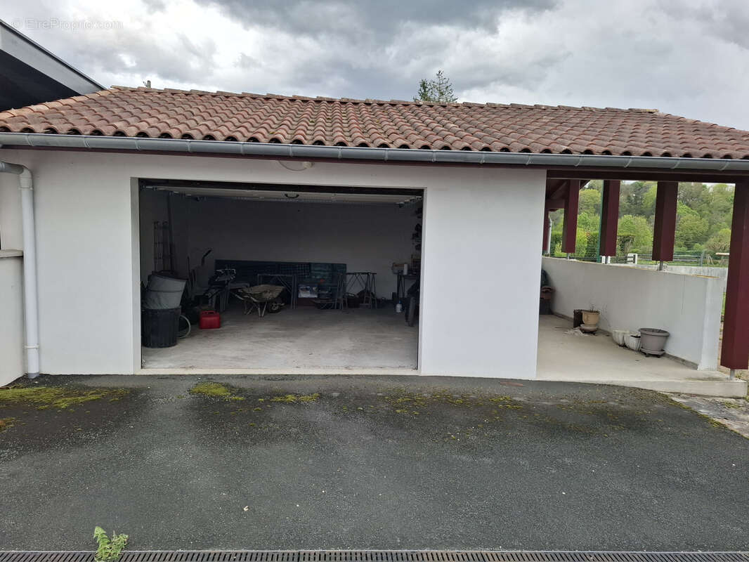 Maison à SAINT-JEAN-LE-VIEUX