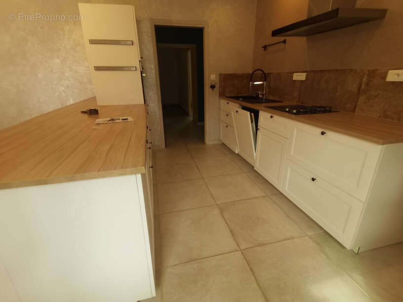 Maison à BEAUMONT-EN-VERON