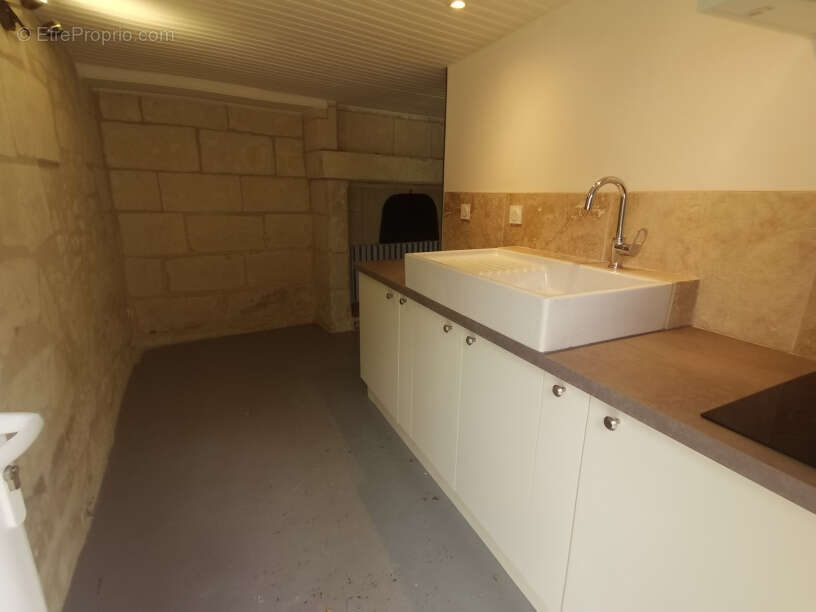 Maison à BEAUMONT-EN-VERON