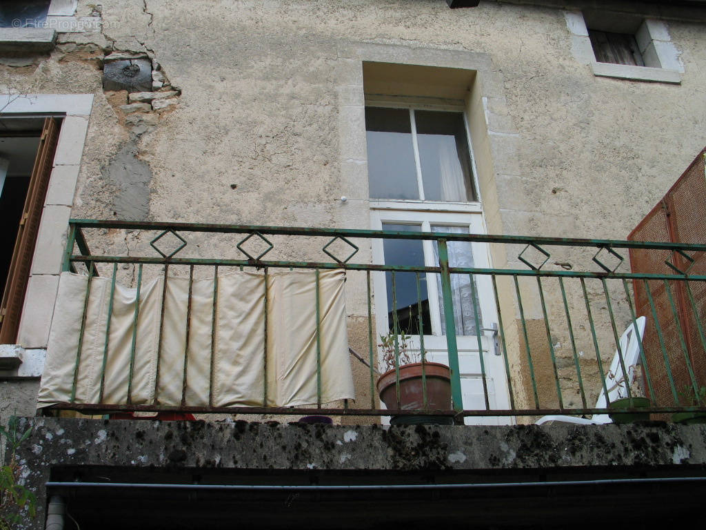 Maison à RAVIERES