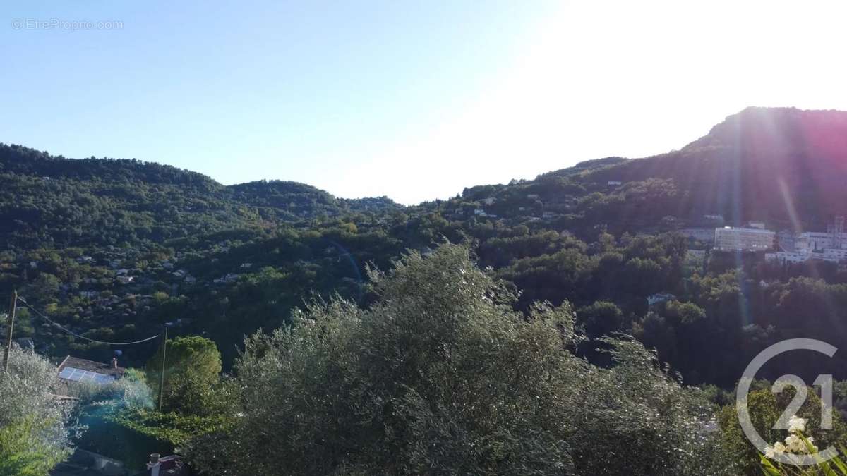 Maison à LE BAR-SUR-LOUP