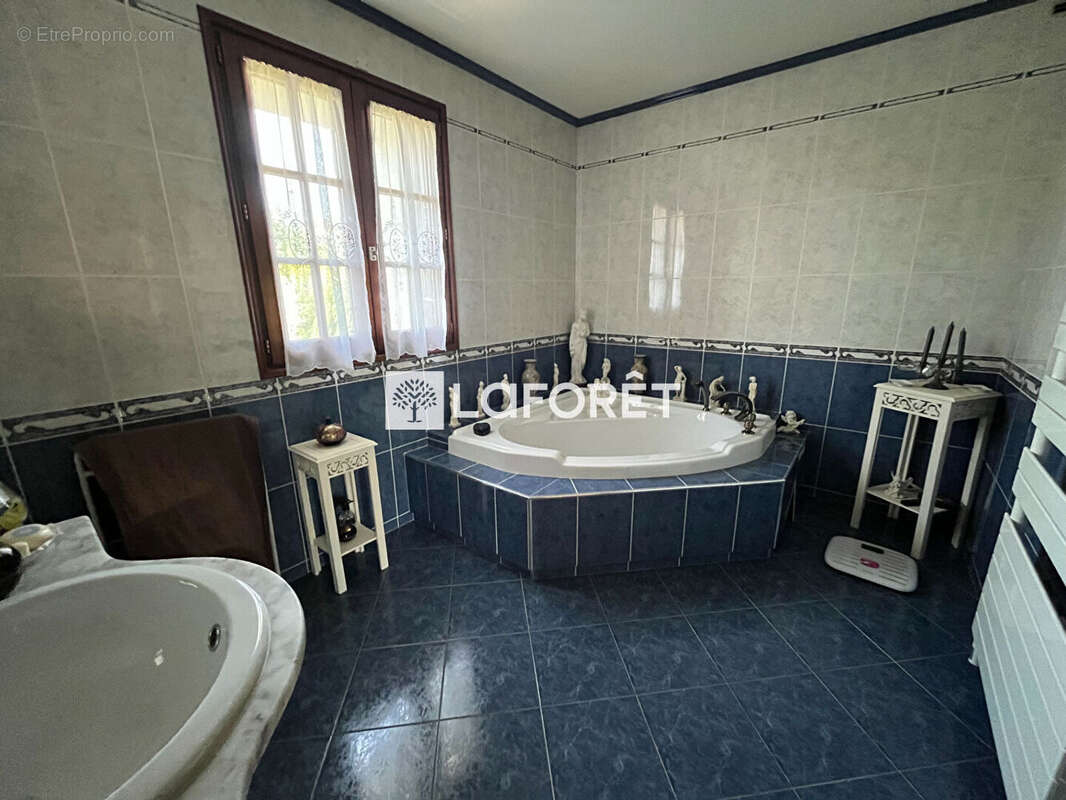 Maison à ORMESSON-SUR-MARNE