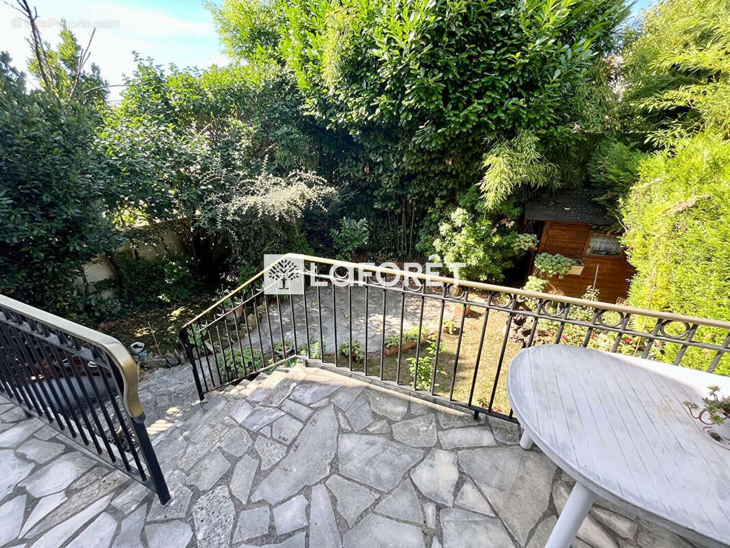 Maison à ORMESSON-SUR-MARNE